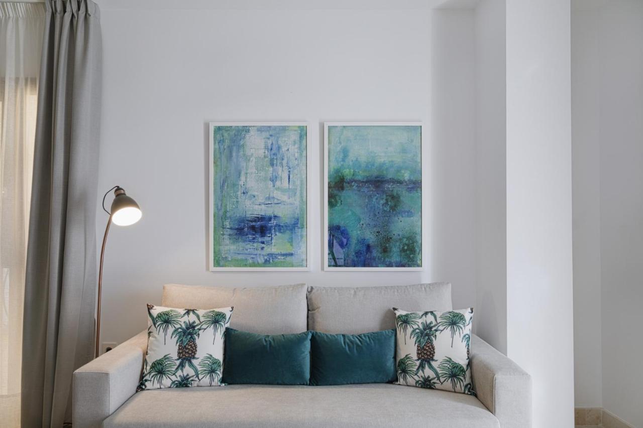 Caleta Homes - Ancha Del Carmen Malaga Luaran gambar
