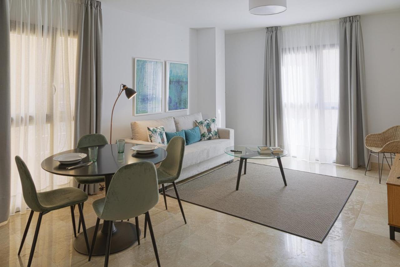 Caleta Homes - Ancha Del Carmen Malaga Luaran gambar